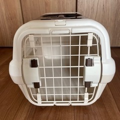 ペット キャリーケースの画像