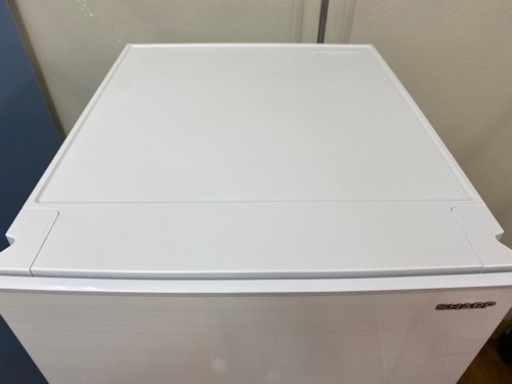 I555 ? 2022年製♪ SHARP 冷蔵庫 (152L)   ⭐ 動作確認済 ⭐ クリーニング済
