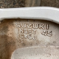 スズキ純正アルミホイルタイヤの画像