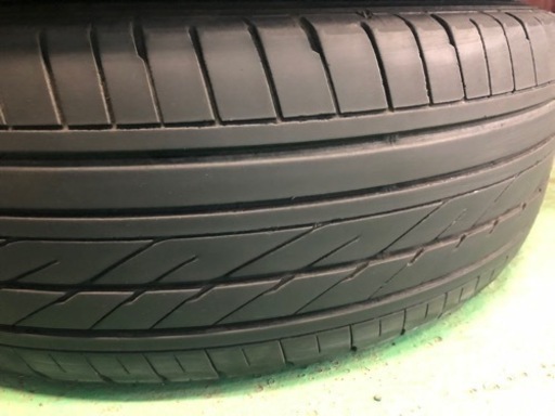 売り切れ　ハイエース等　グッドイヤー　215/60/R17 ホワイトレター  ナスカー