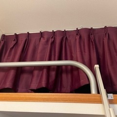 赤いカーテン　短い　ロフト用などの画像