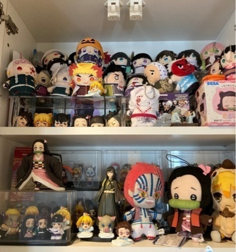 鬼滅の刃 フィギュア ぬいぐるみ アクスタ ラバスト 本も込みの価格です。