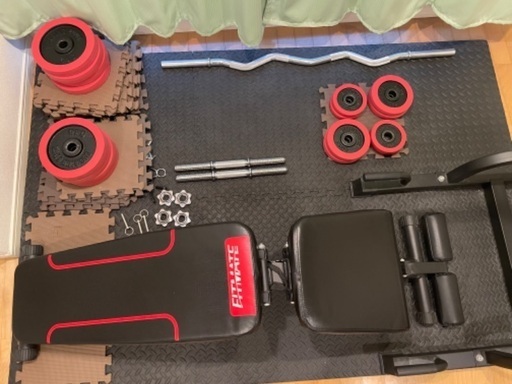 トレーニング(ダンベル、ラック、バー、ベンチ台など)売ります！