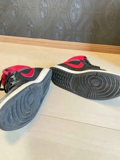 靴/バッグ nike Jordan1 mid