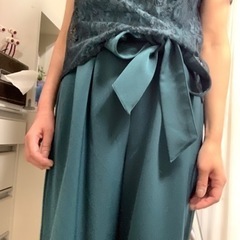 アパートバイローリーズ　ドレススーツの画像