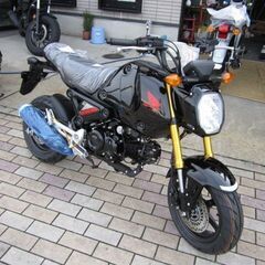 即納可能！限定一台限り！最新型６月１５日発売！希少なグロムＧＲＯＭ125 正規ディーラー車です。２年保証！アステロイドブラックメタリック！ の画像