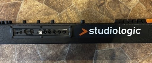 Studiologic Numa Compact 2x  中古