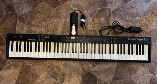 Studiologic Numa Compact 2x  中古