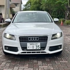 アウディA4 23年です 距離8万です 車検6年3月までです