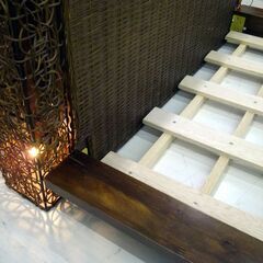 アジアン風家具 ローベッド シングルサイズ 照明付き 幅121×奥220×高50cm ロータイプ 寝具 ベット フレームのみ 札幌市 厚別区の画像