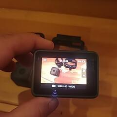 最終値下げです誰からもメッセージ来ないのでそろそろ締切GoProHERO GoProHERO4miniセットの画像
