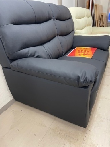 ★559『OUTLET！リサマ特別価格！』2人掛けソファー 黒 ビスマルク　【リサイクルマート鹿児島宇宿店】