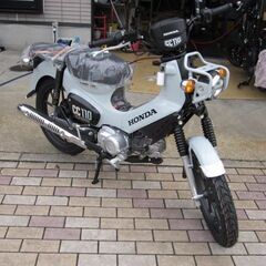 本日入荷！限定ラスト一台限り！即納可能！希少なクロスカブ１１０ 正規ディーラー車です。２年保証！希少なプコブルー！の画像