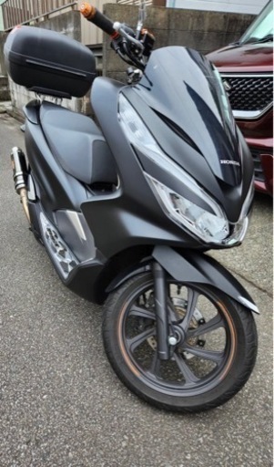 PCX125 2020年式 低走行！