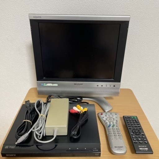 SHARP(シャープ)  液晶カラーテレビ  LC-13S4-S・ソニー DVDプレーヤー DVP-SR20