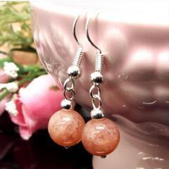 ▼J→→→M10-9 /天然サンストーン 日長石ラウンドピアスの画像