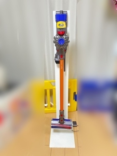 【お取引中につき返信不可】Dyson V7 Fluffy 訳アリ スタンド付き