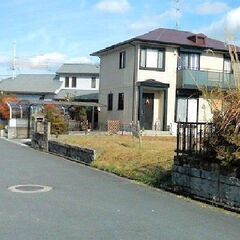 名張市すずらん台東５番町！高低差の少ない立地！売り土地！建築条件なし！ − 三重県
