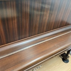 YAMAHA アップライトピアノ　U5C 1970年　リニューアルの画像