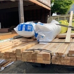 建築資材　買取ります。不要な設備機器、建材、合板、木材、他 − 東京都