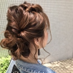 早朝ヘアセット&ヘアメイク&女装&男装&カツラのカット承ります。