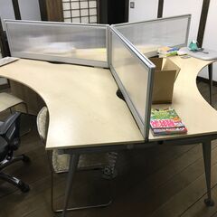 ハーマンミラー 定価100万円以上Herman Millerの画像