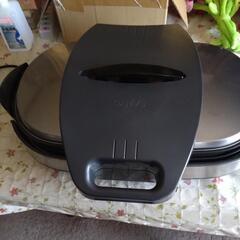 サンヨー ホットプレート チタンフッ素コート 横長 丸洗い 高温250℃ 家庭用の画像