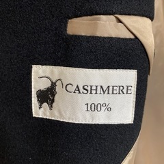 カシミヤのロングコートの画像