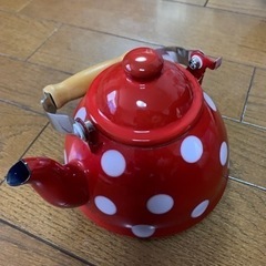 やかんの画像