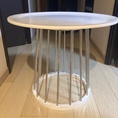 お値下げ！franc francサイドテーブル　ホワイトの画像