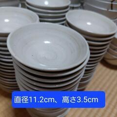 食器まとめて差し上げますの画像