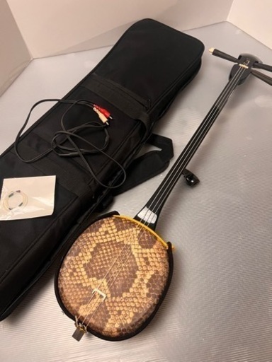 【超美品】三線 三味線 蛇味線 沖縄セミハードケース付