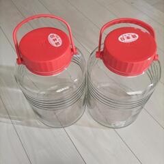 梅酒瓶 8L 2個セットです。