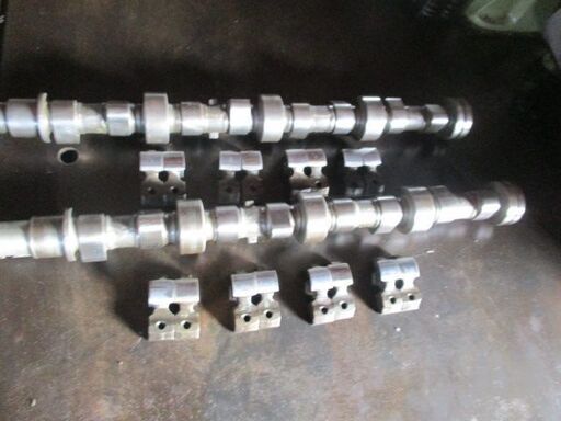 メルセデス―ベンツ126-500-560エンジンカムシャフト―ロツカーアームセツト