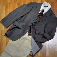 ★J.PRESS　GRAY JACKET 使い勝手自由なグレー地のジャケット♪の画像