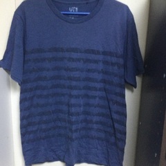 No.381  ユニクロ　Disney  メンズTシャツ