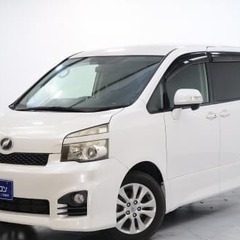 🚗自社ローンといえばオトロン❗️　トヨタ ヴォクシー ＺＳ