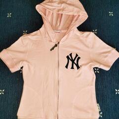 ＮＹ★ベアトップとパーカーセットの画像