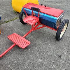 テーラー石灰散布機　ライムソワー