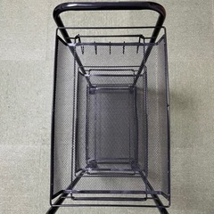 (お取り引き先決定)キャスターワゴンの画像