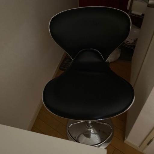 ダイニングテーブルandイスセット　今日限り引き取りで5000円にします