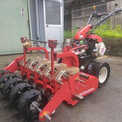 三菱　トラクターMM６５８　種まき機