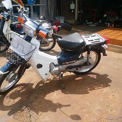 ホンダ　スーパーカブ90カスタム(ブルー)の画像