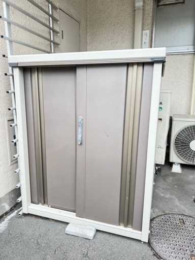 タクボ屋外物置　直接引取希望