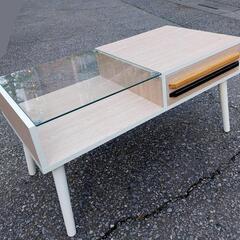 センターテーブル