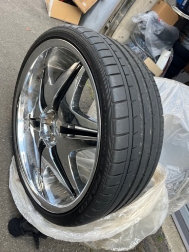 夏タイヤ22インチ　深リム　8万から5万に値下げ中