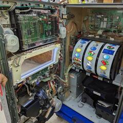 パチスロ実機 マジカルハロウィン2 マジカルバニーパネル コイン不要機 ID：126-012109-007の画像