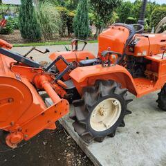 KUBOTA  B1200  4ＷＤ 稼働時間226.3の画像
