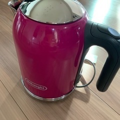 デロンギ　電気ケトル