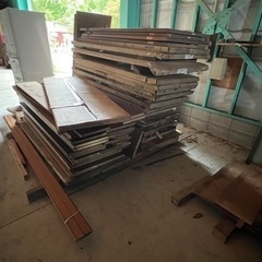 未使用　大量　既製品建具　無料の画像